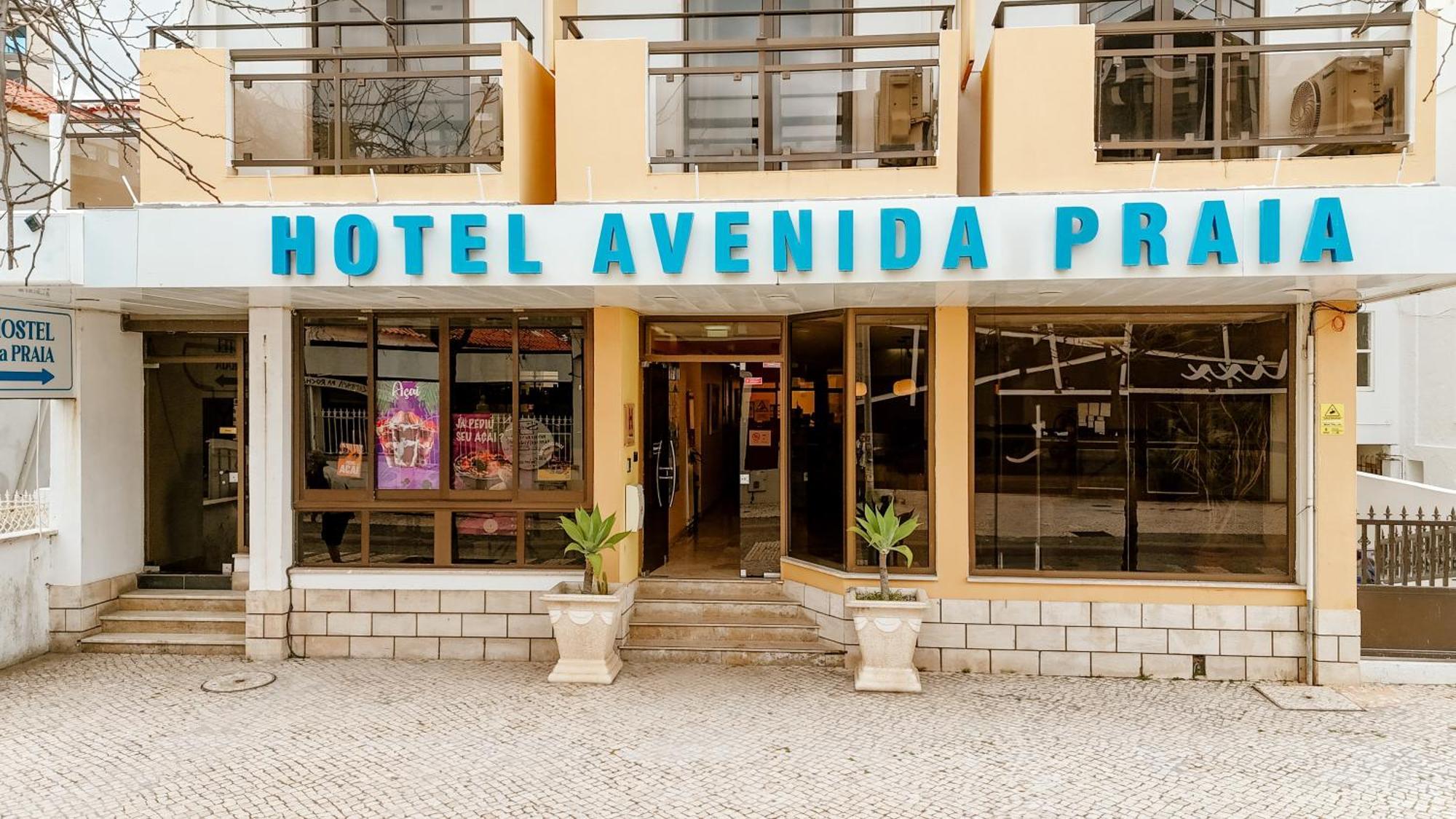 Avenida Otel 3*